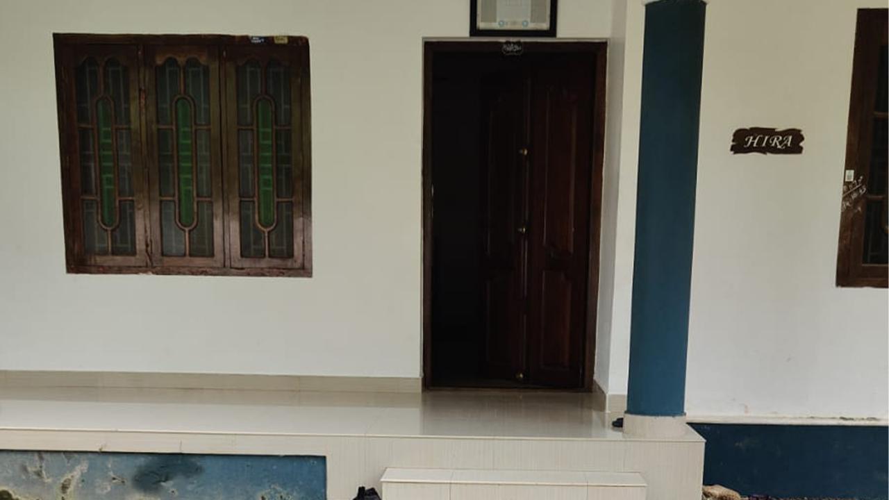 House At Kadirur — photo 9