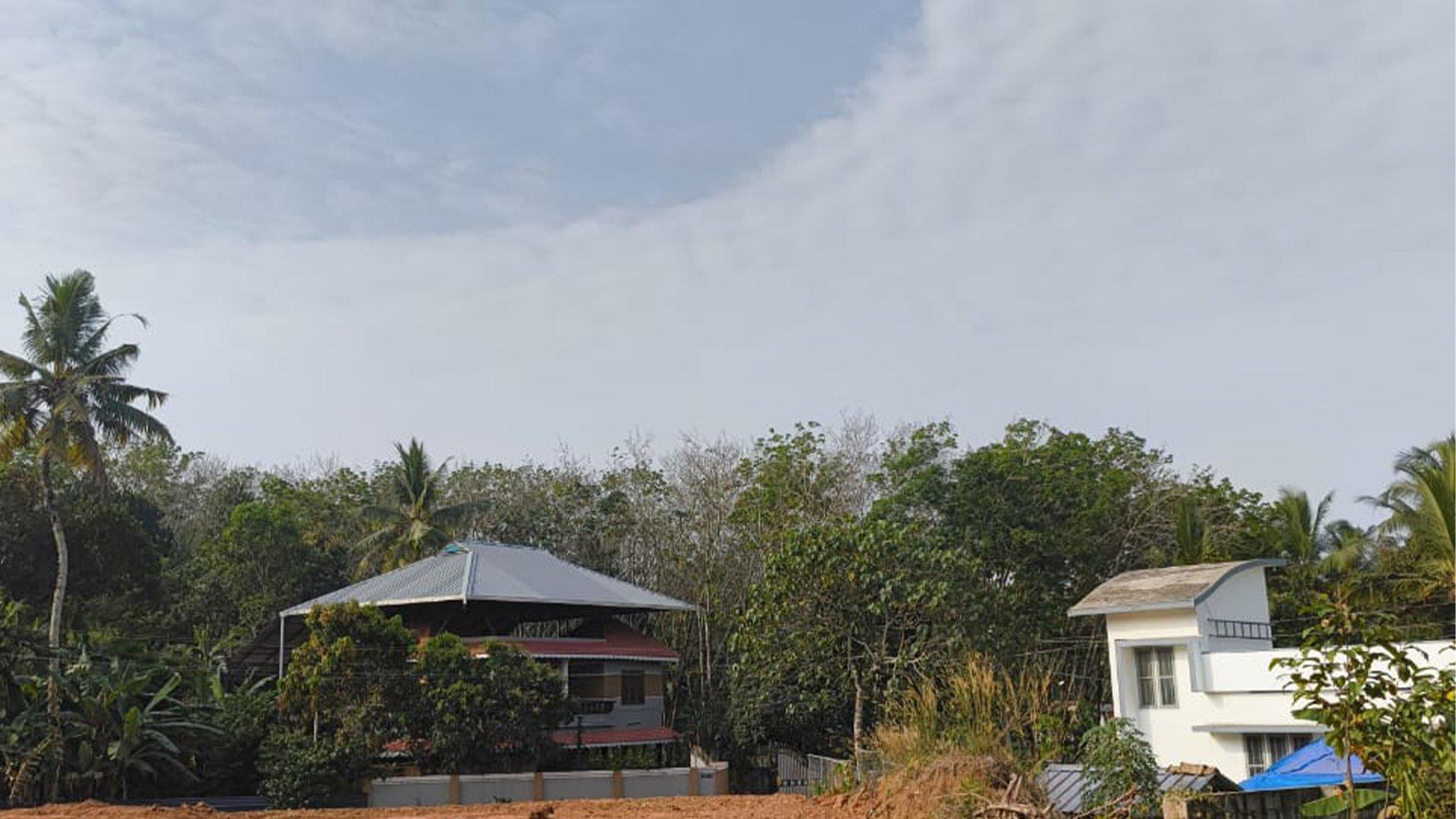 Plot At  Kalluvathakal - Image 5