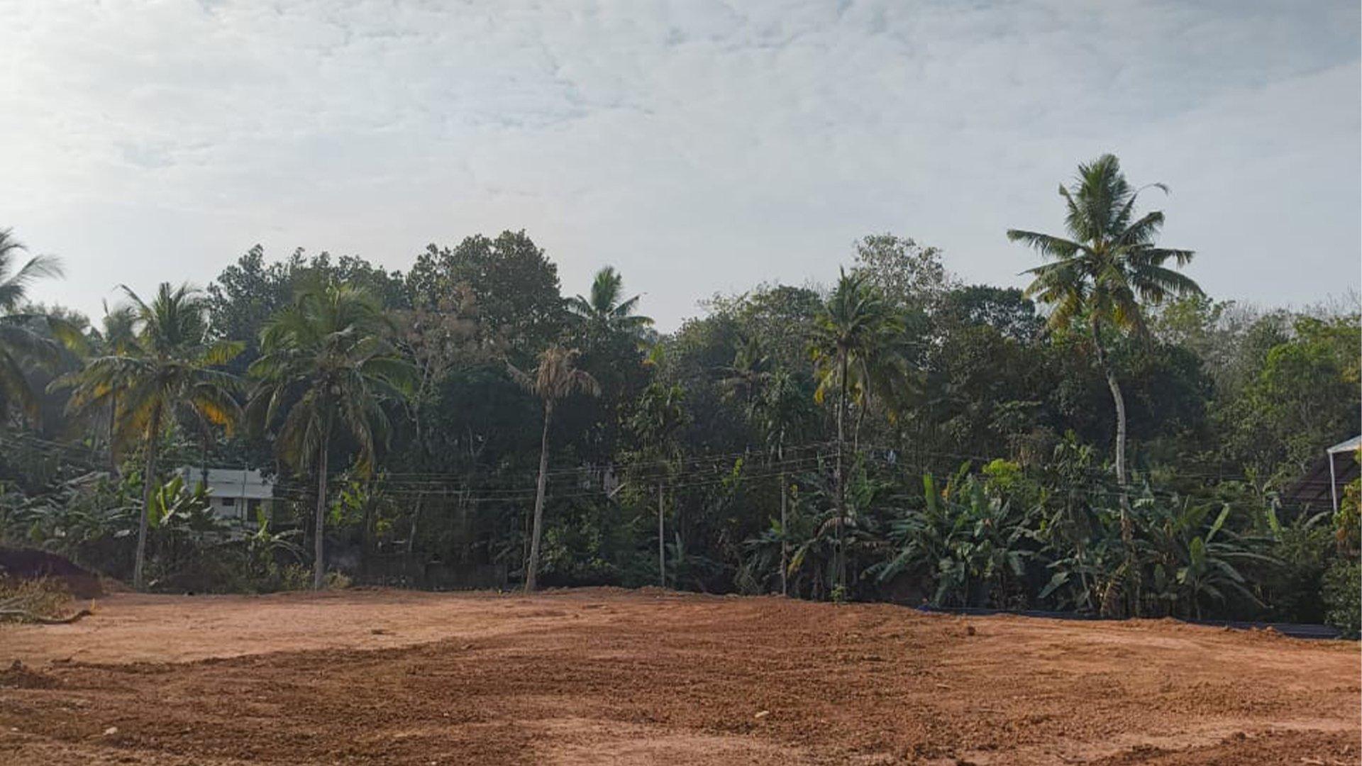 Plot At  Kalluvathakal — photo 9