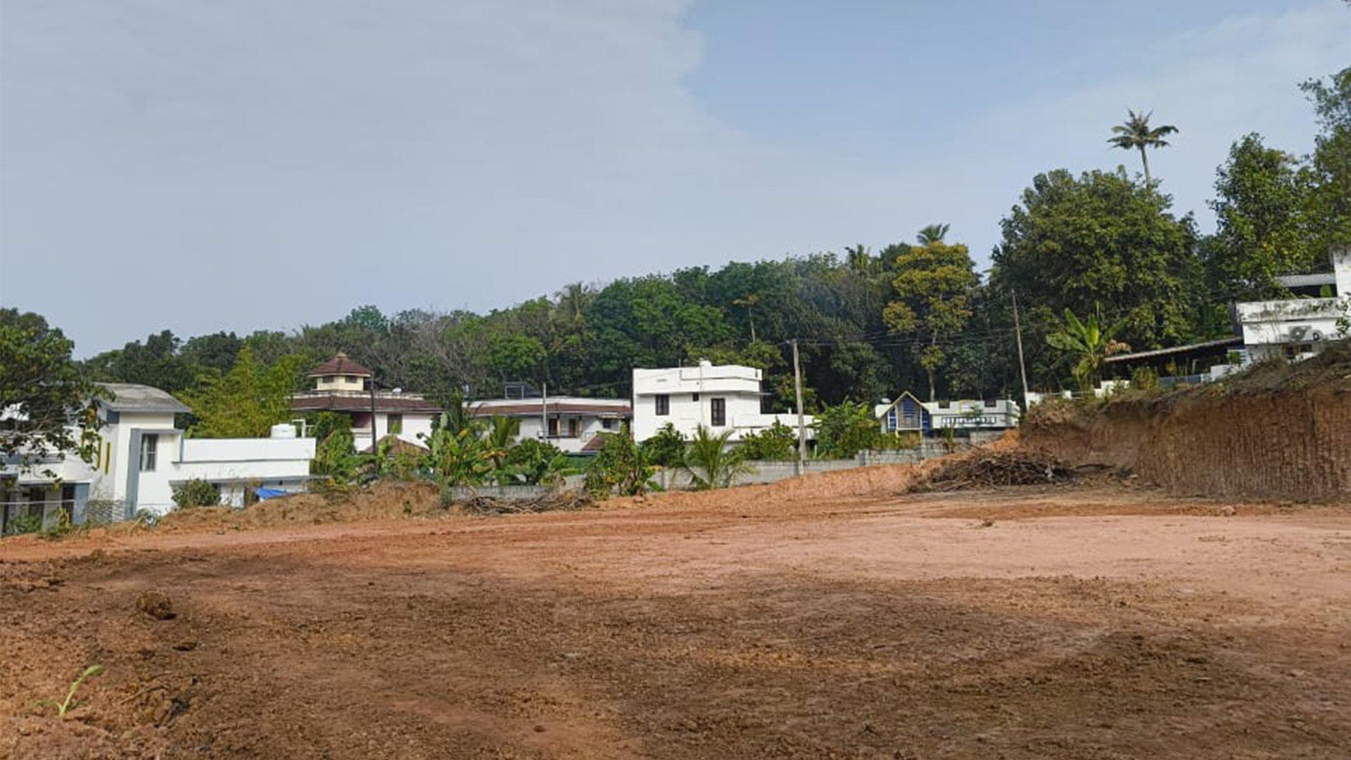 Plot At  Kalluvathakal — photo 12