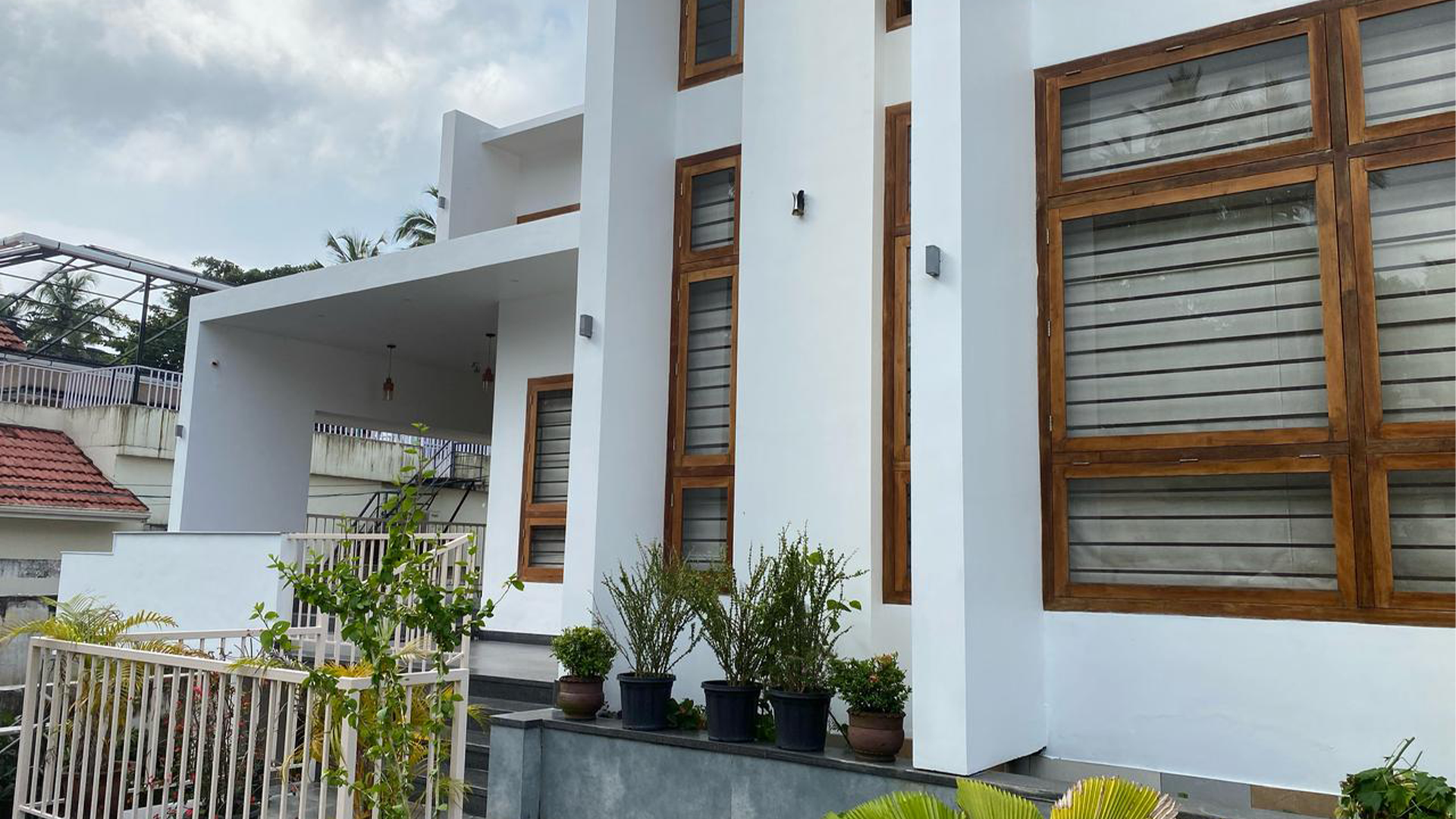 House At Mankavu - Image 3