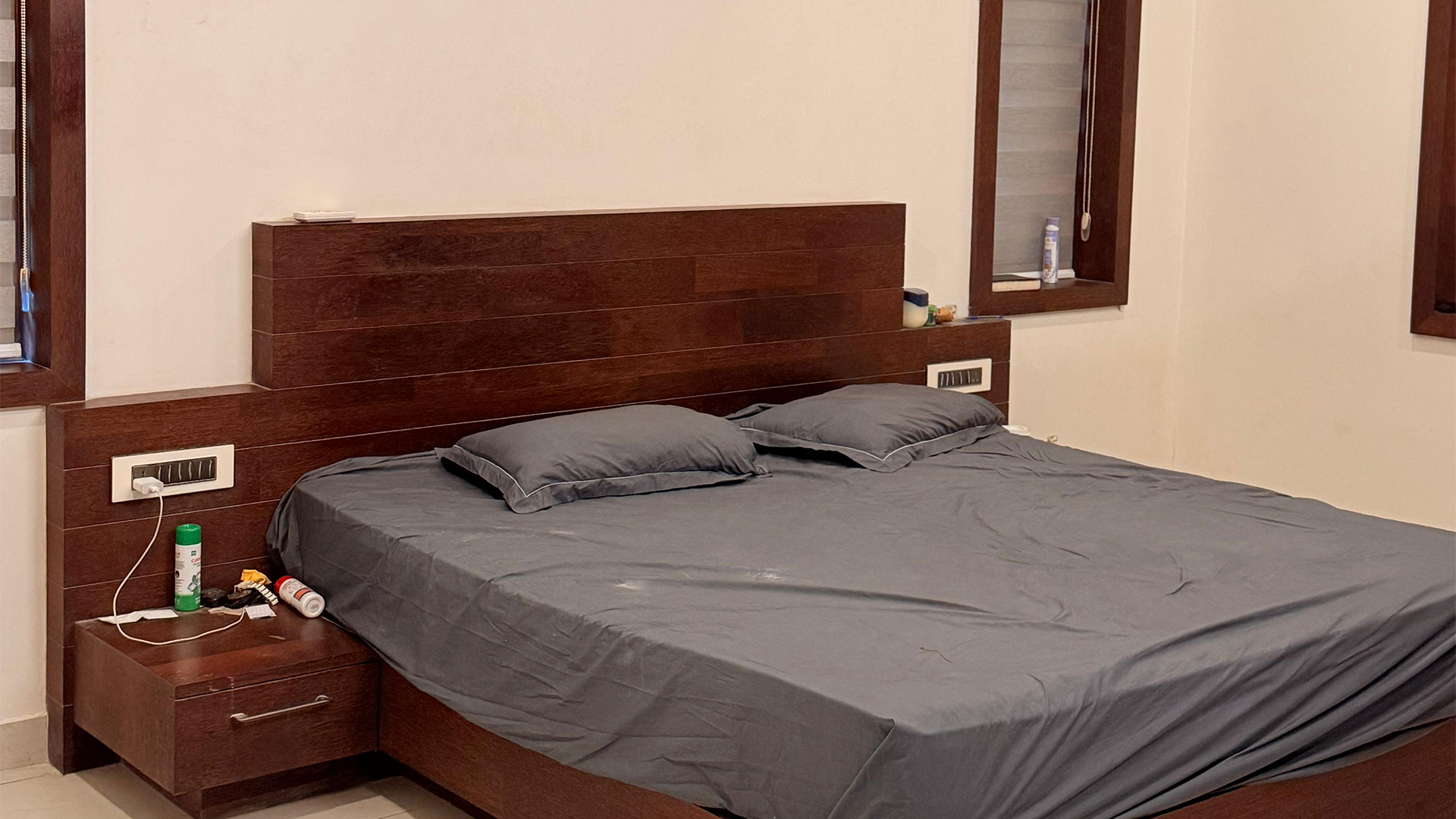 House At Mankavu - Image 6