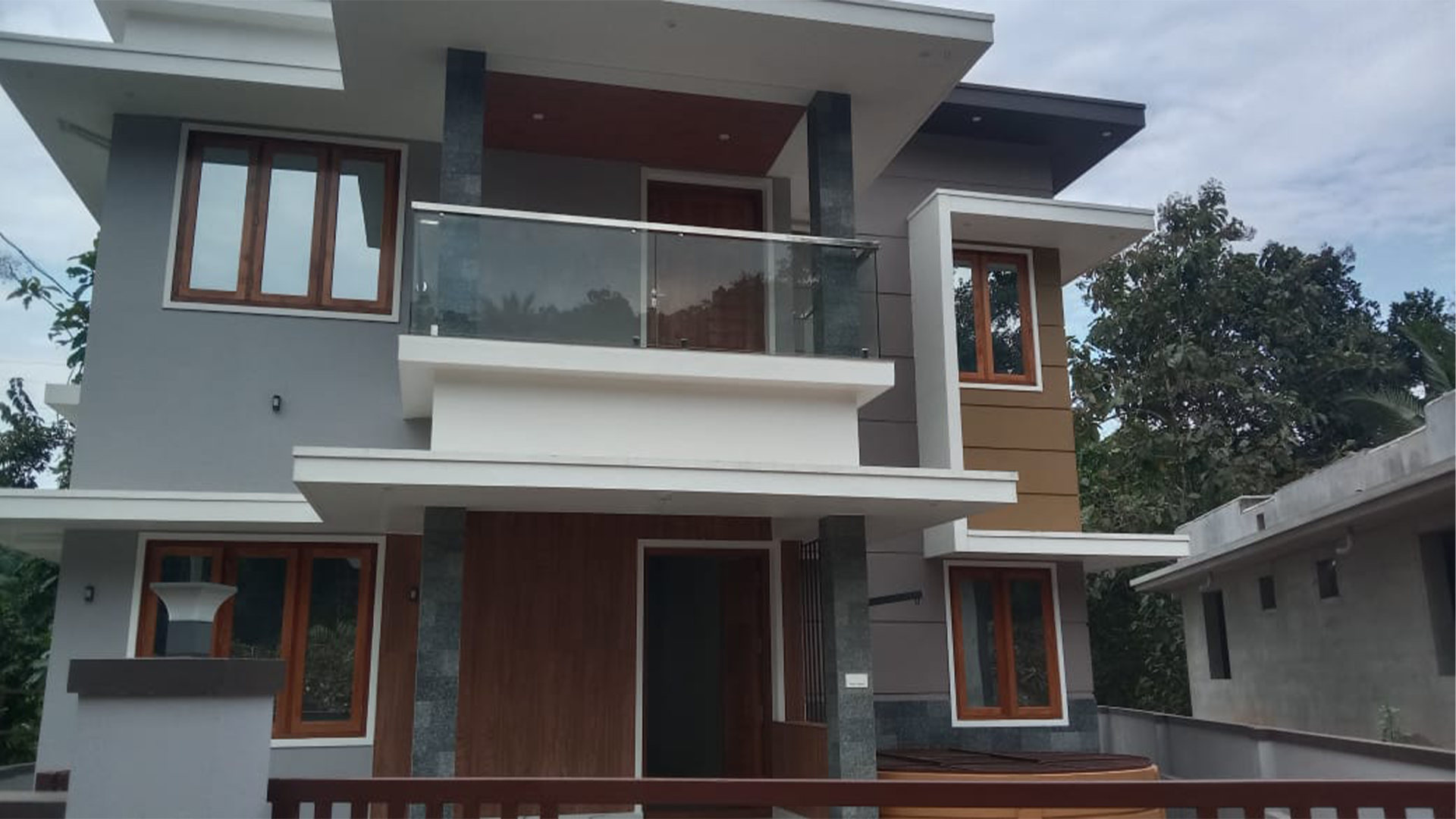 House In Varam — photo 9