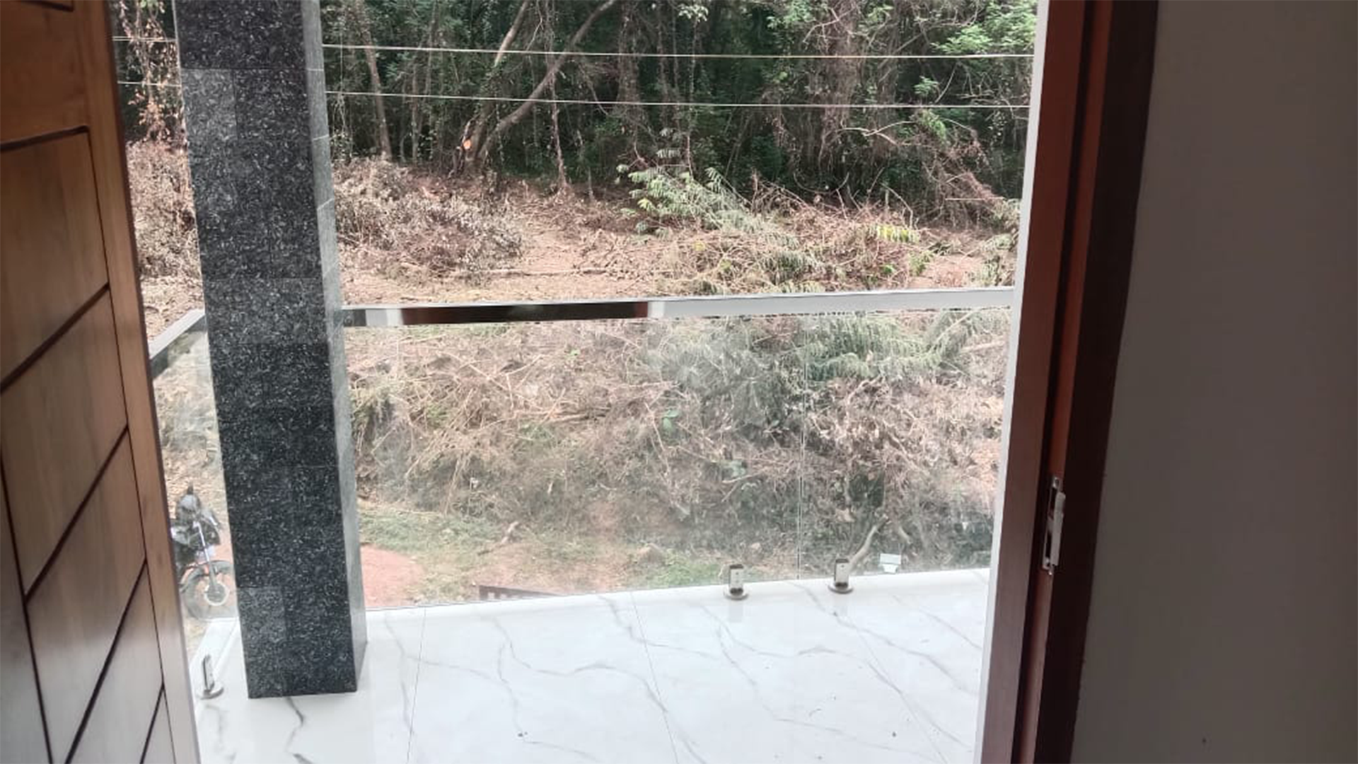 House In Varam — photo 12