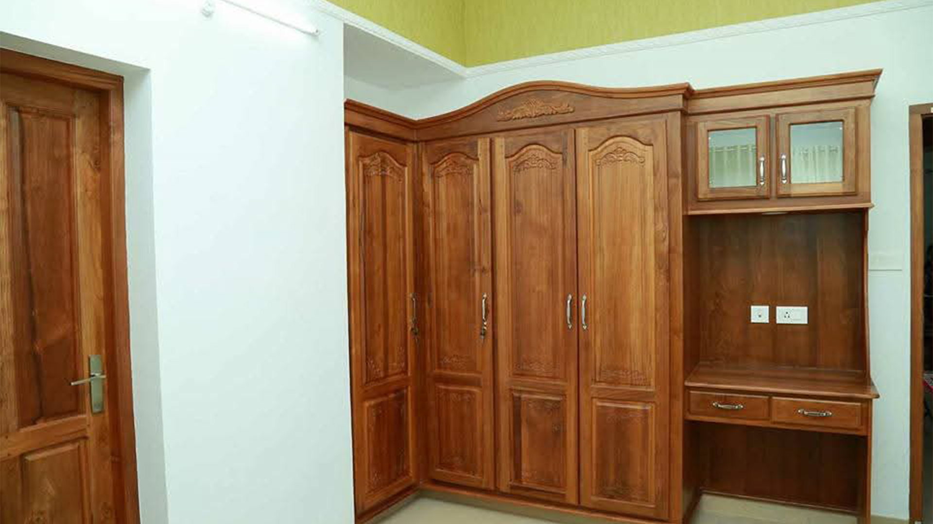 House At Aluva — photo 7