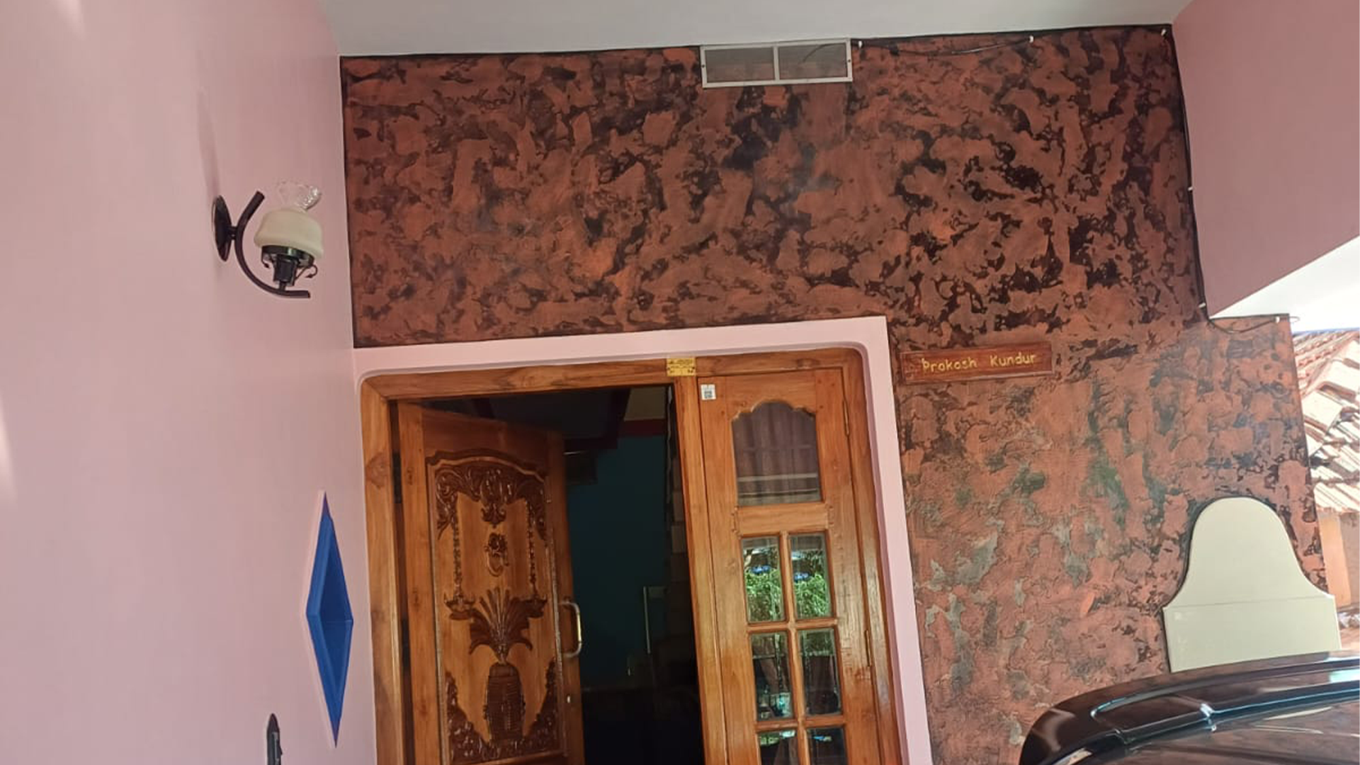 House At Puthuppariyaram - Image 5