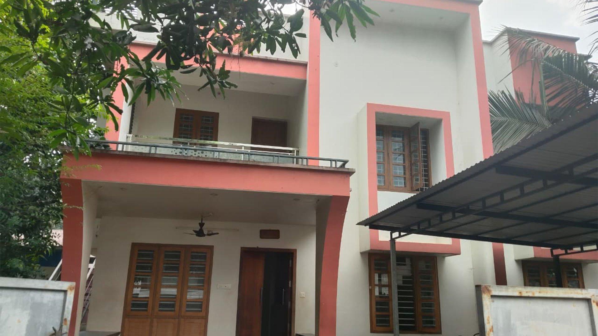 House At Kollam — photo 4
