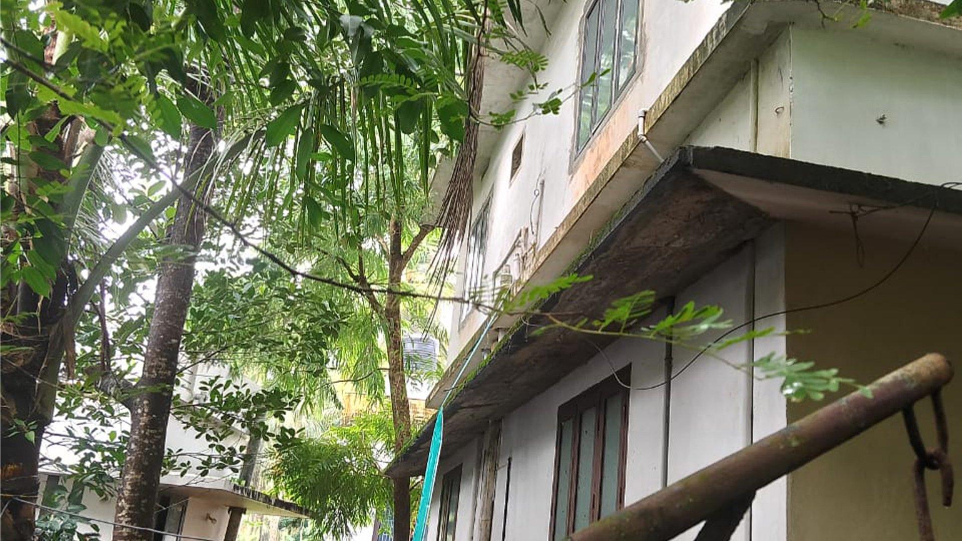 House At Naduvattum — photo 10