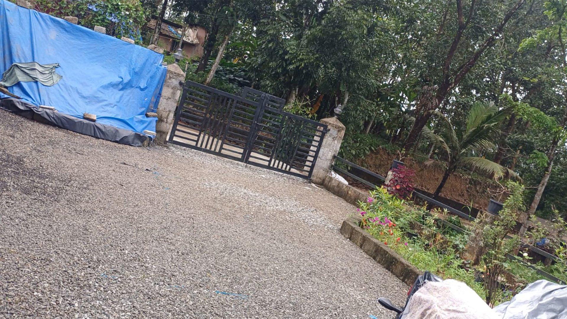 House At Muvattupuzha - Image 3