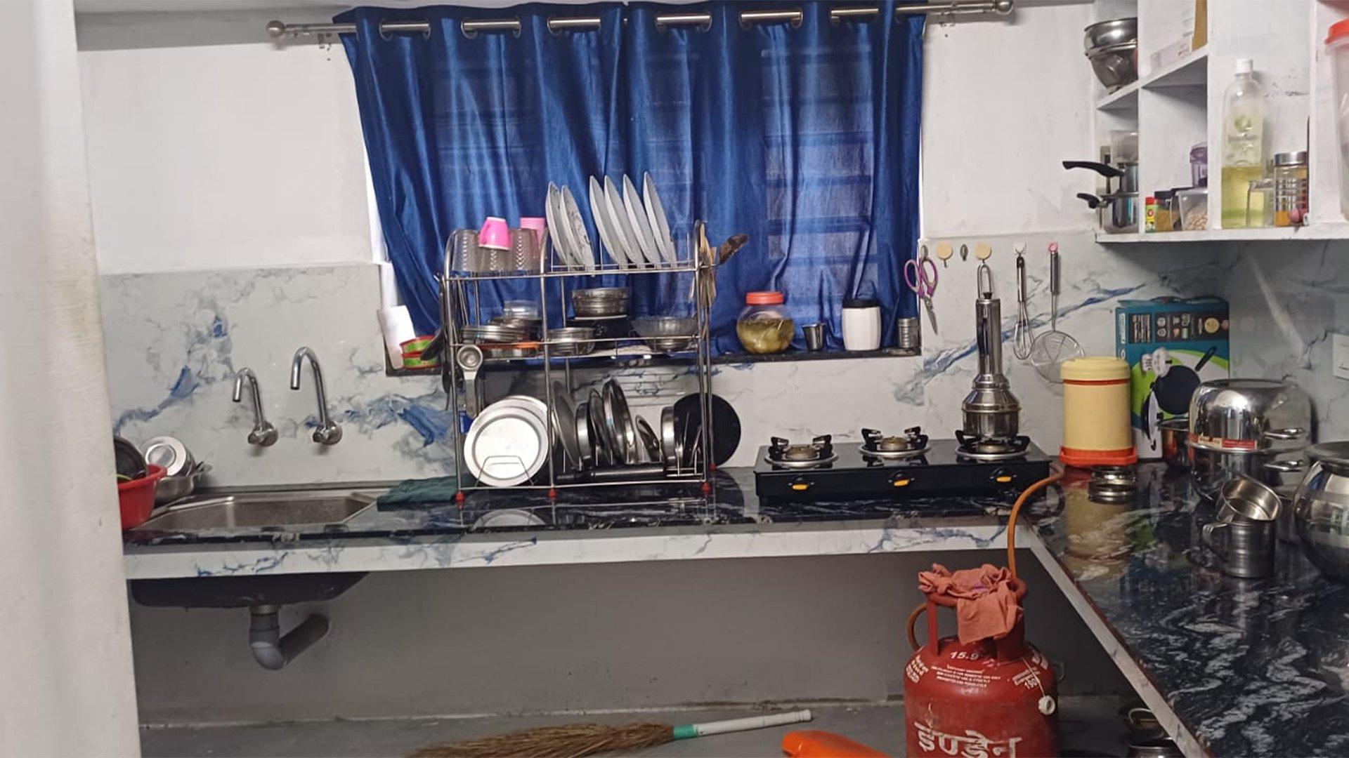 House At Muvattupuzha - Image 5