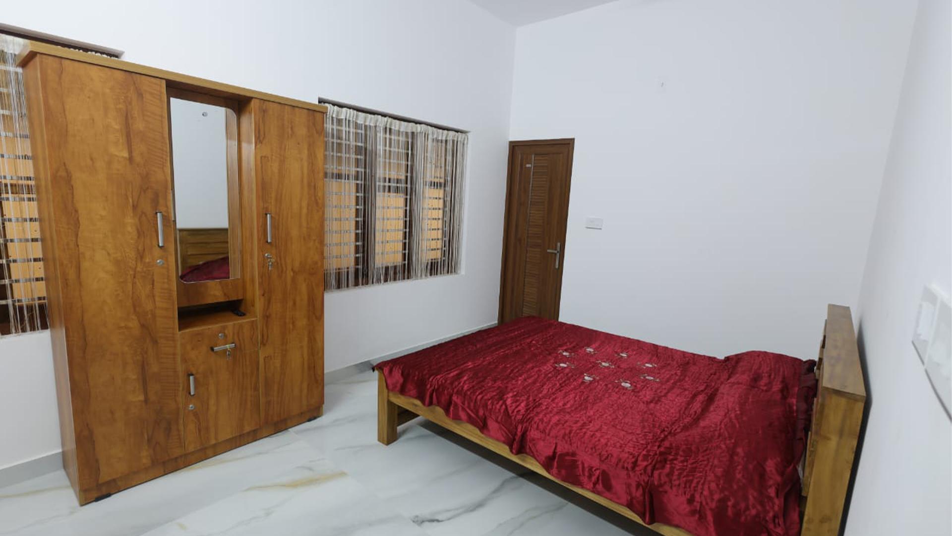 House at Mattanur Town - Image 5