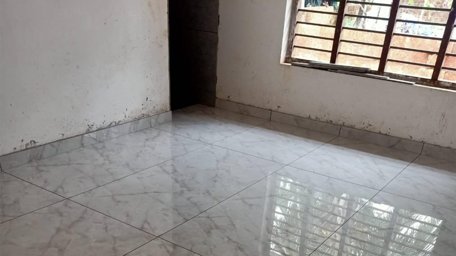 House At Muzhappilangad - Image 6