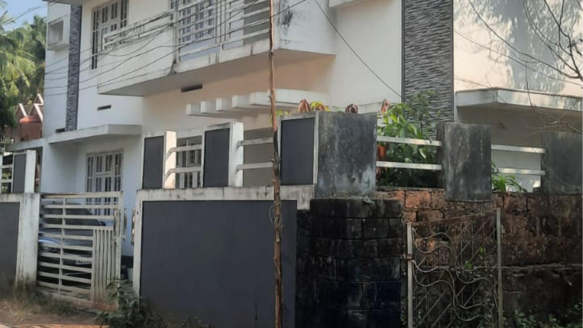 House At Thalayi — photo 8