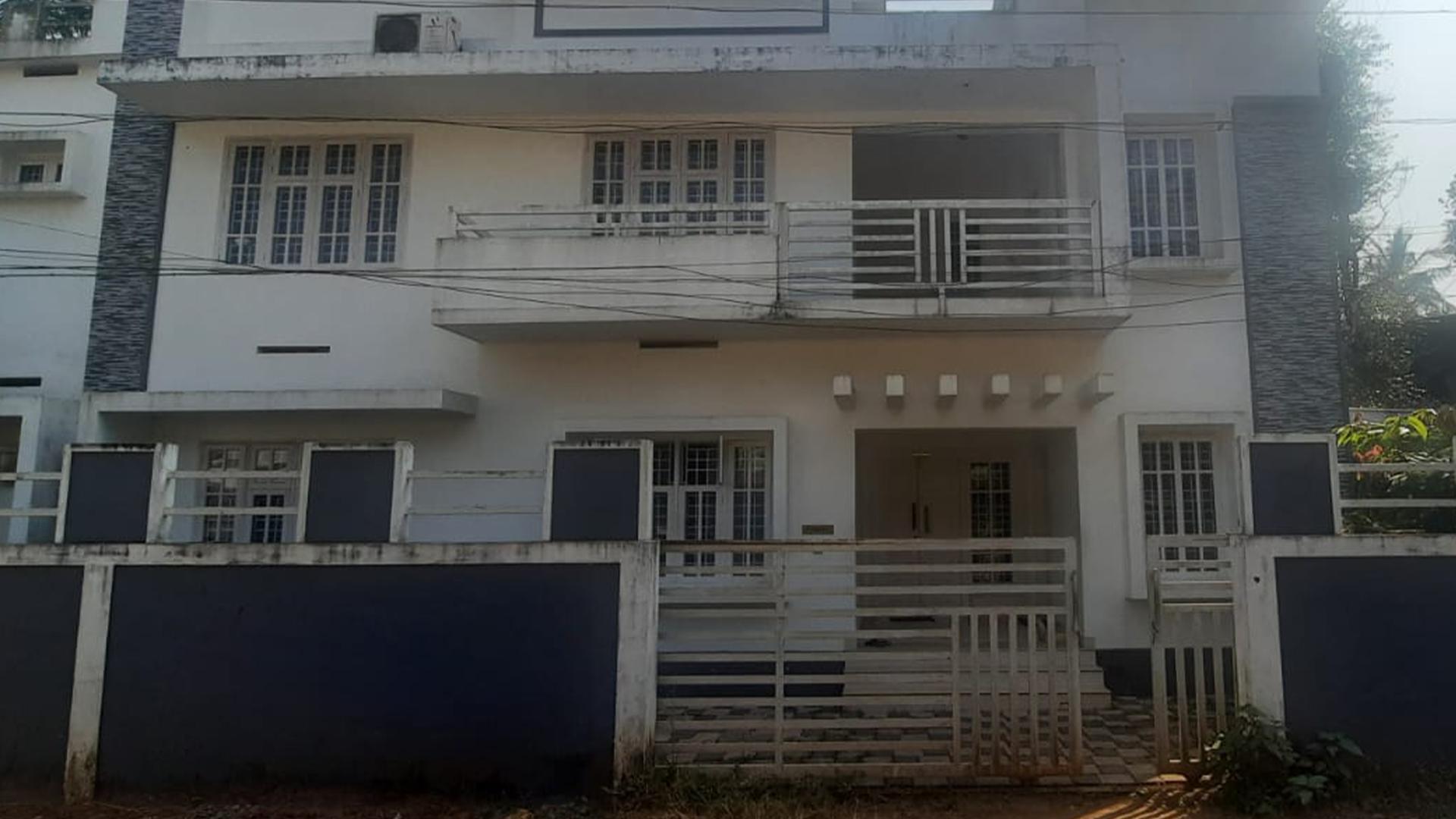 House At Thalayi - Image 3