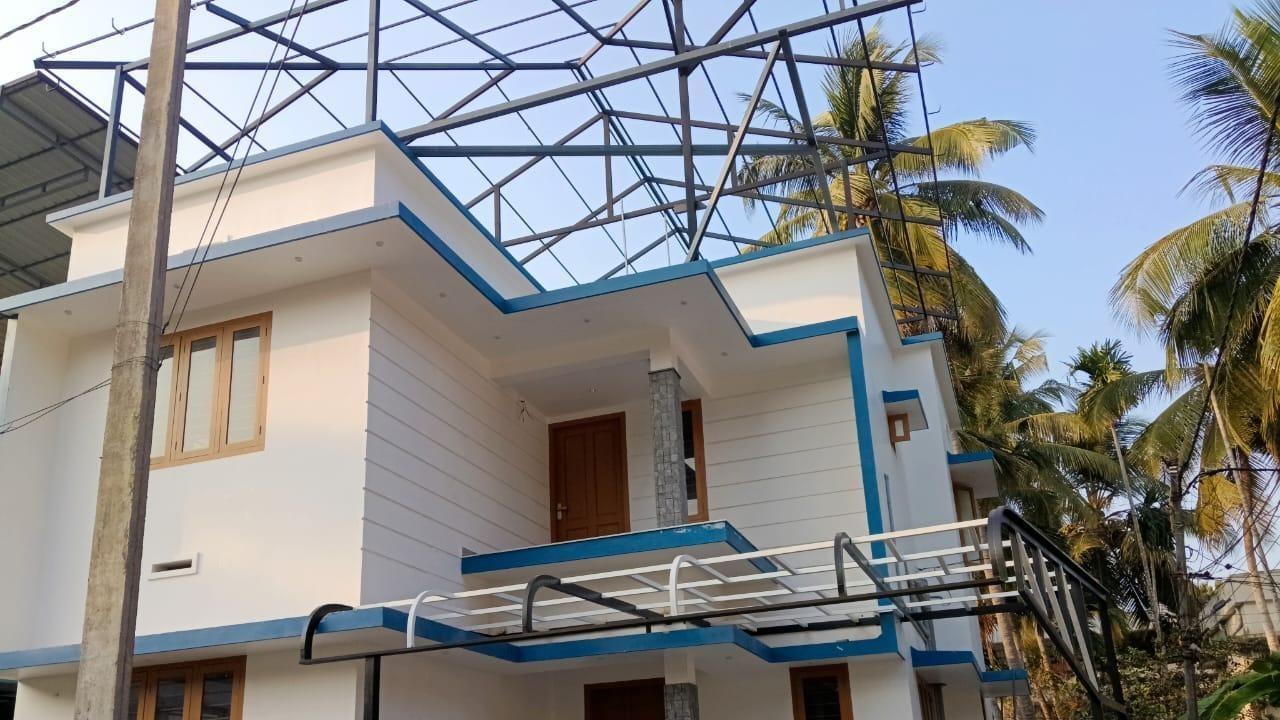 House At Karaparamba l