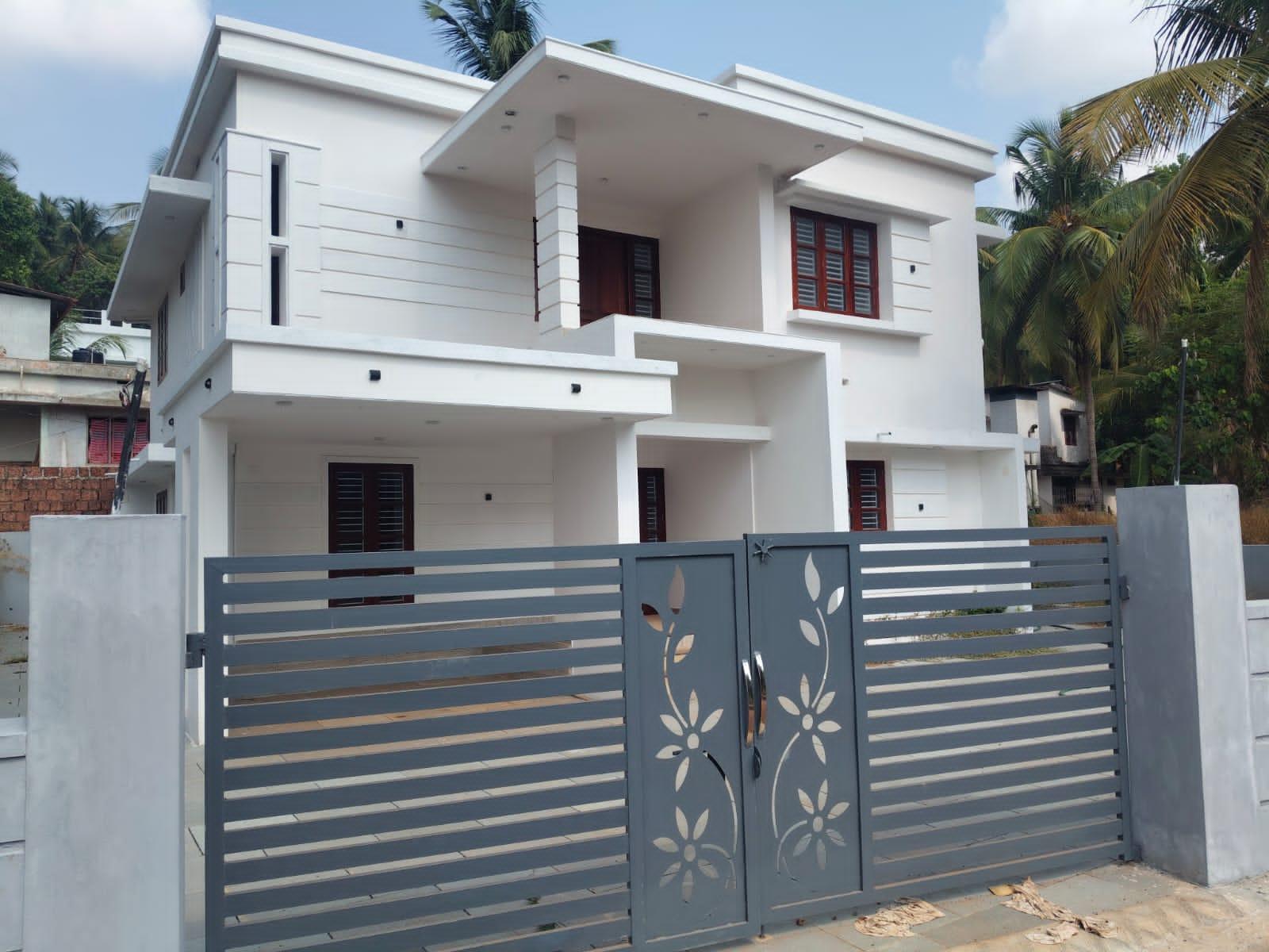 House At Echur — photo 1