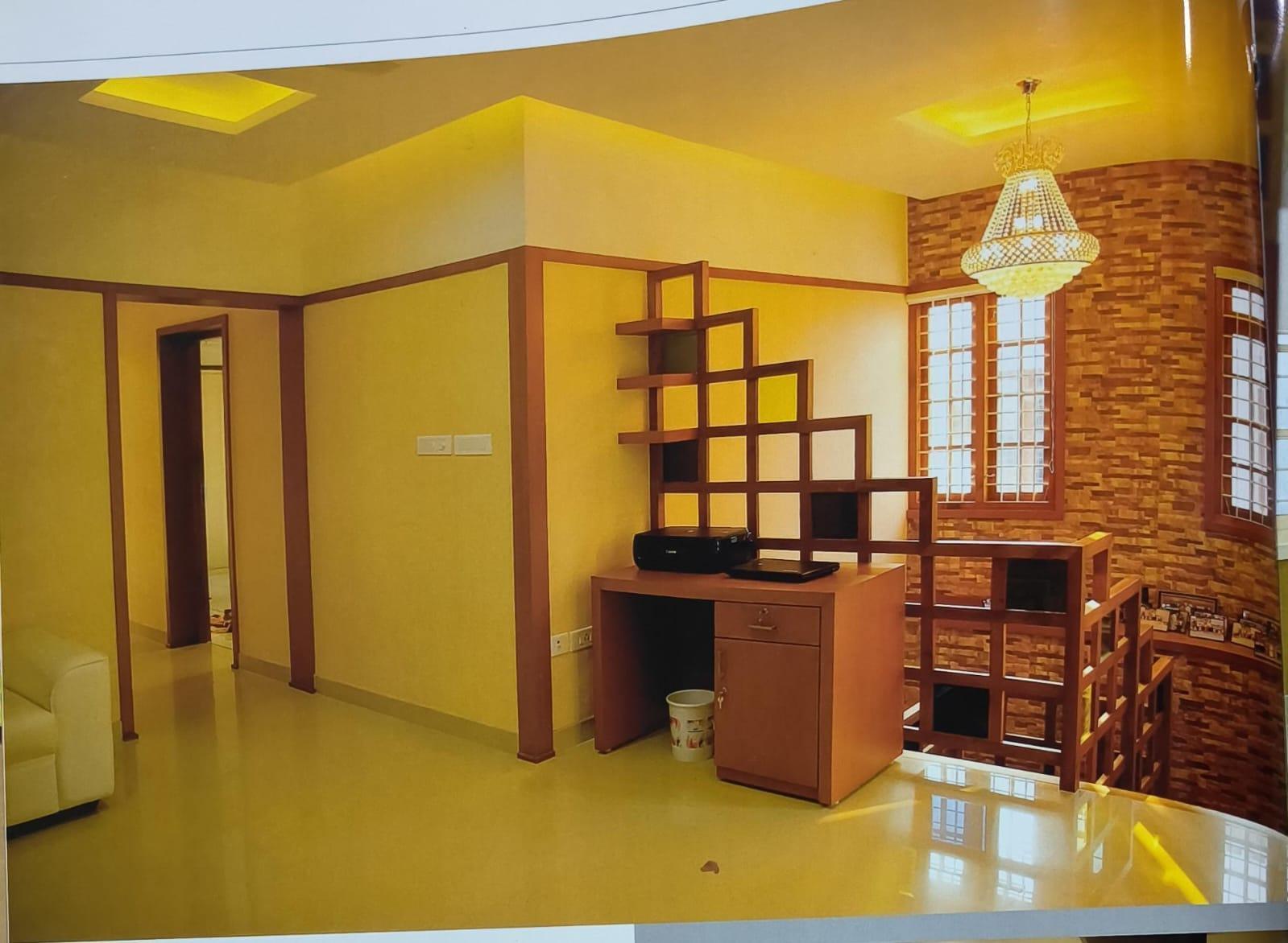 House At Aluva  — photo 6