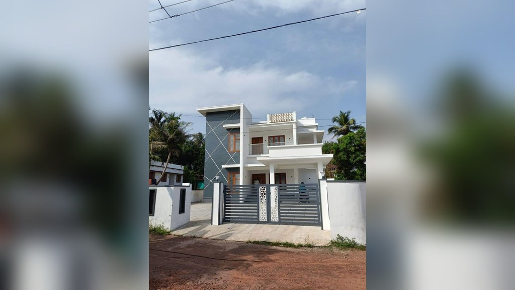 Resale House At kakkad