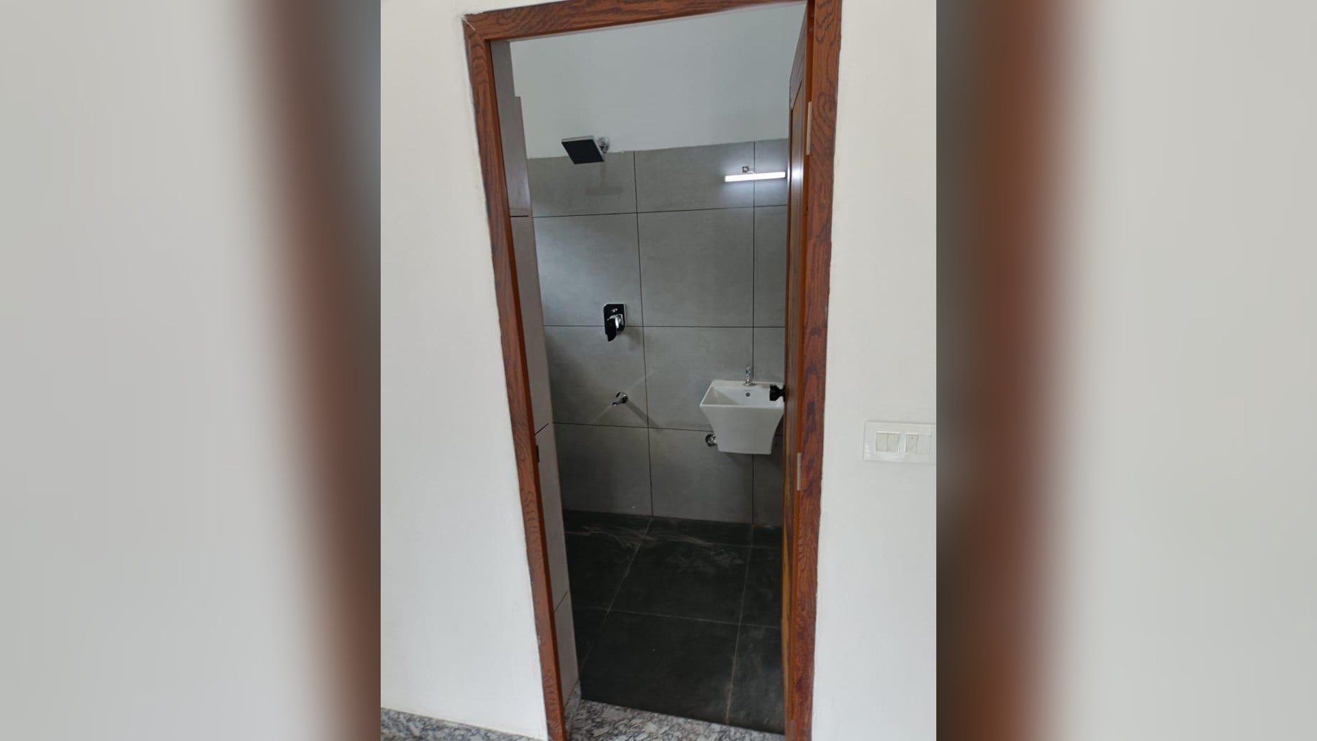 Resale House At kakkad — photo 5