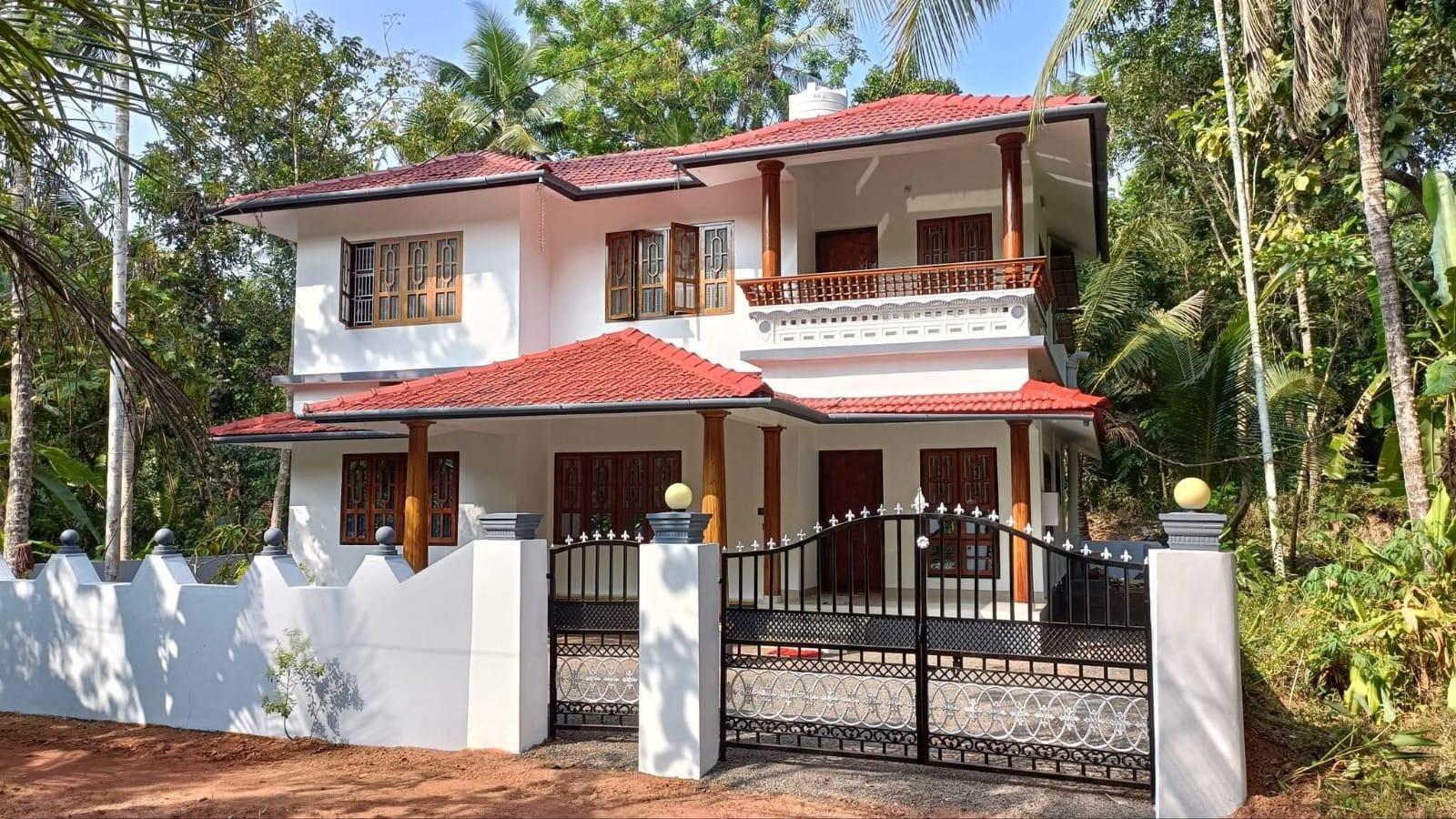 House at Pathirayad — photo 2
