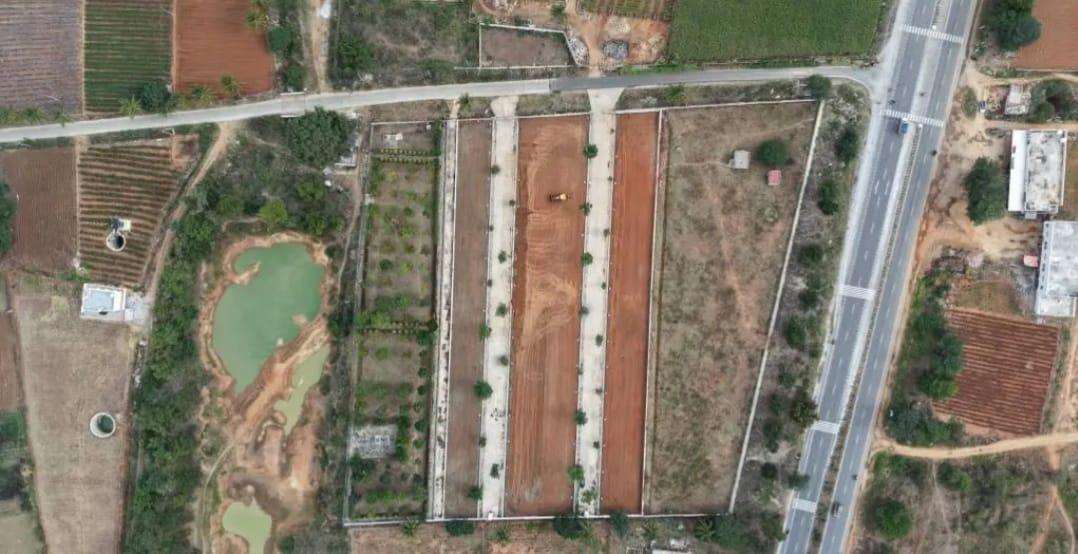 Plot in FQX4+466, Soppalli Rd, Hunegal, Karnataka 562101, India — photo 3