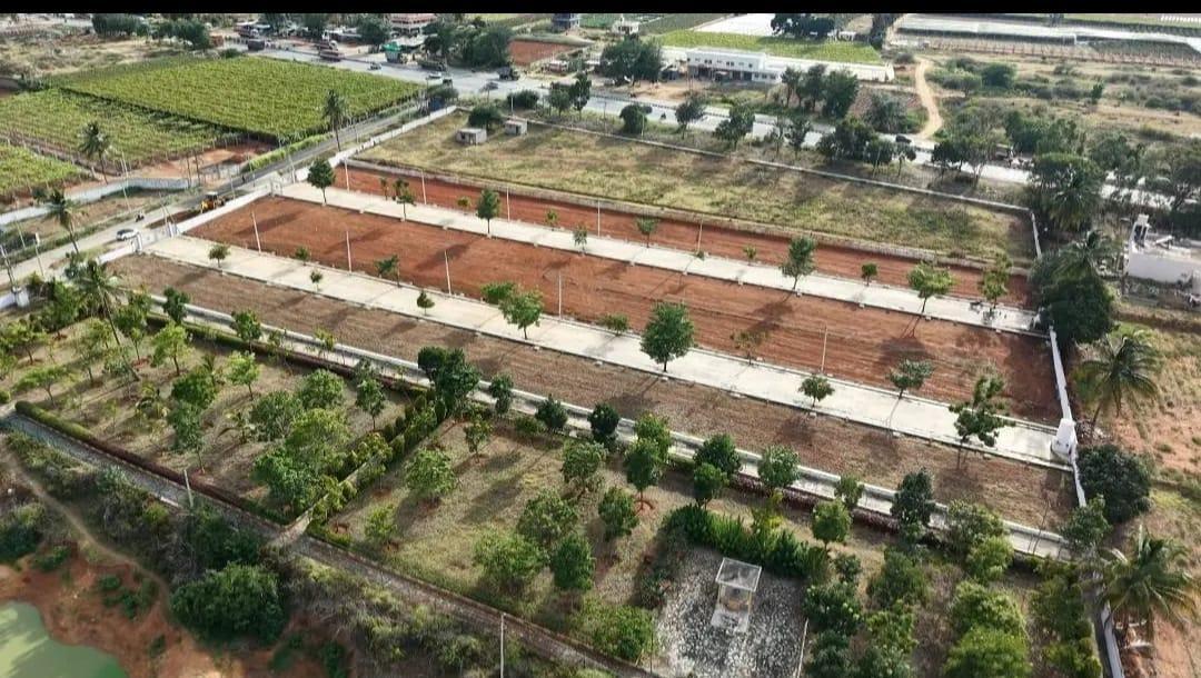 Plot in FQX4+466, Soppalli Rd, Hunegal, Karnataka 562101, India — photo 1