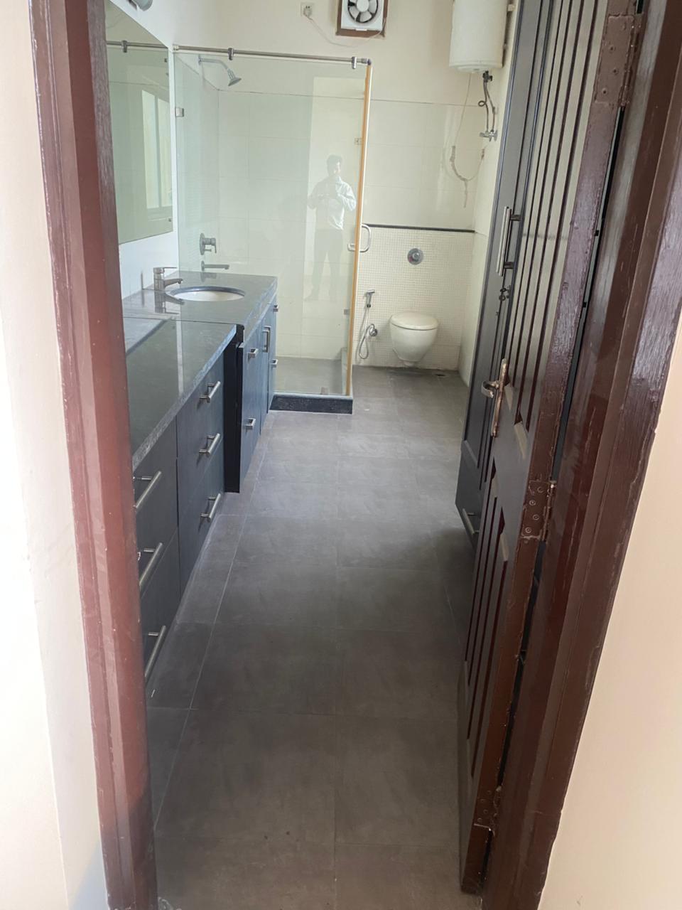 Apartment in Kings Reserve — photo 3