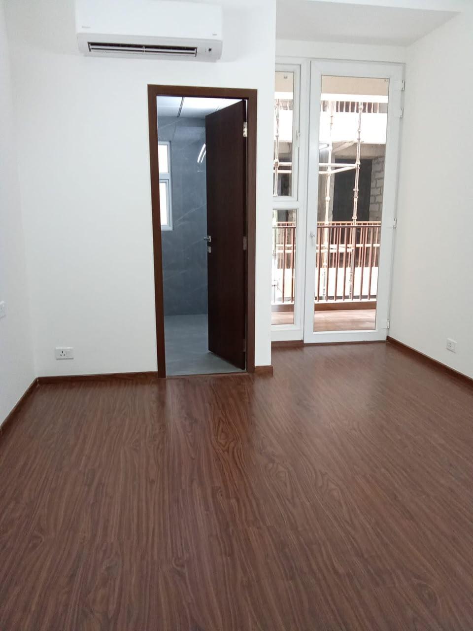 Apartment in Sector 106, Gurugram — photo 11