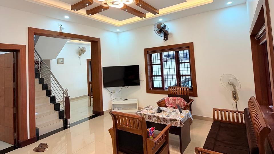 Resale Villa At Pilathara — photo 2