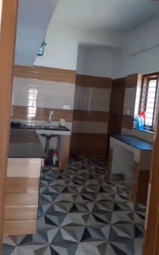 Resale House At Parapram — photo 14