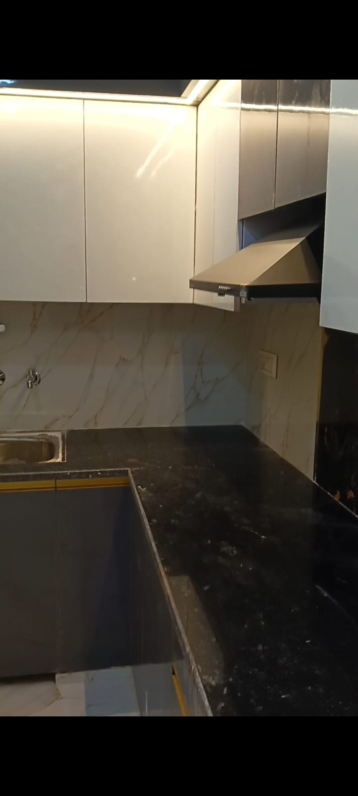 Apartment in Palam — photo 1