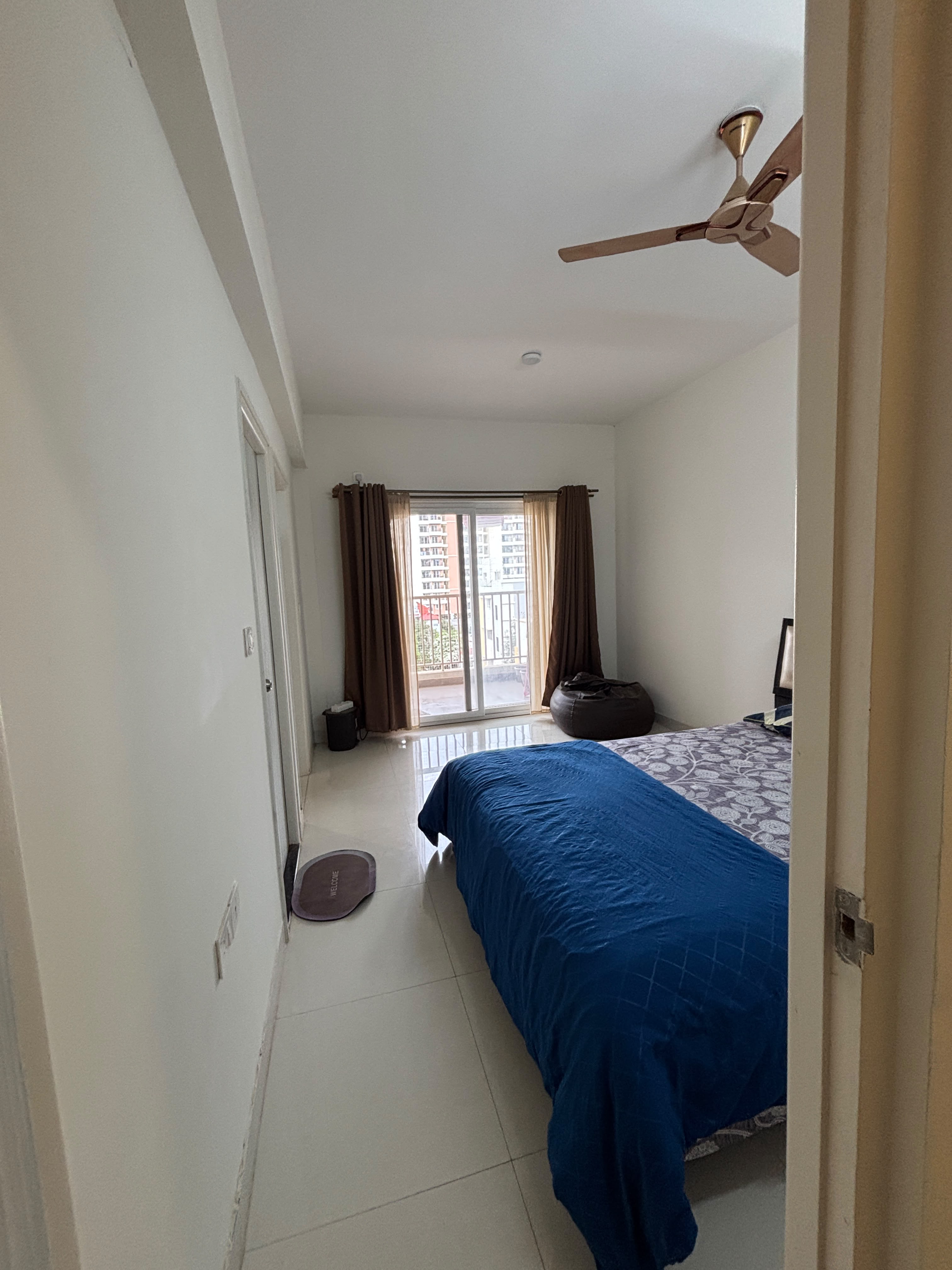 Apartment in DS-MAX Sangam Grand — photo 11