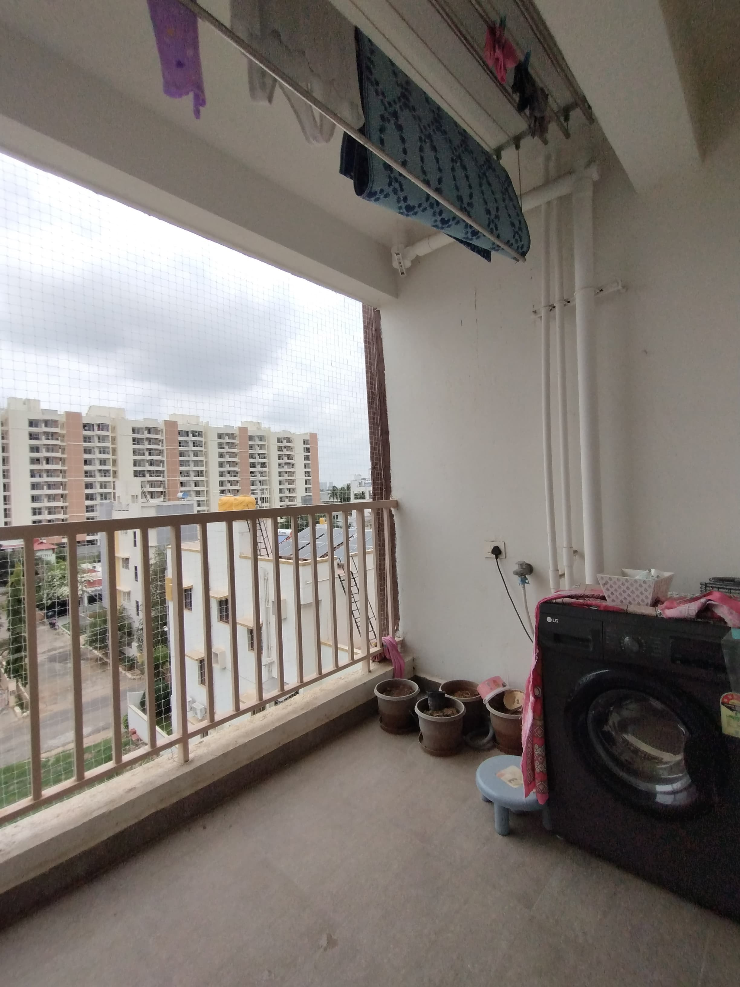 Apartment in DS-MAX Sangam Grand — photo 2