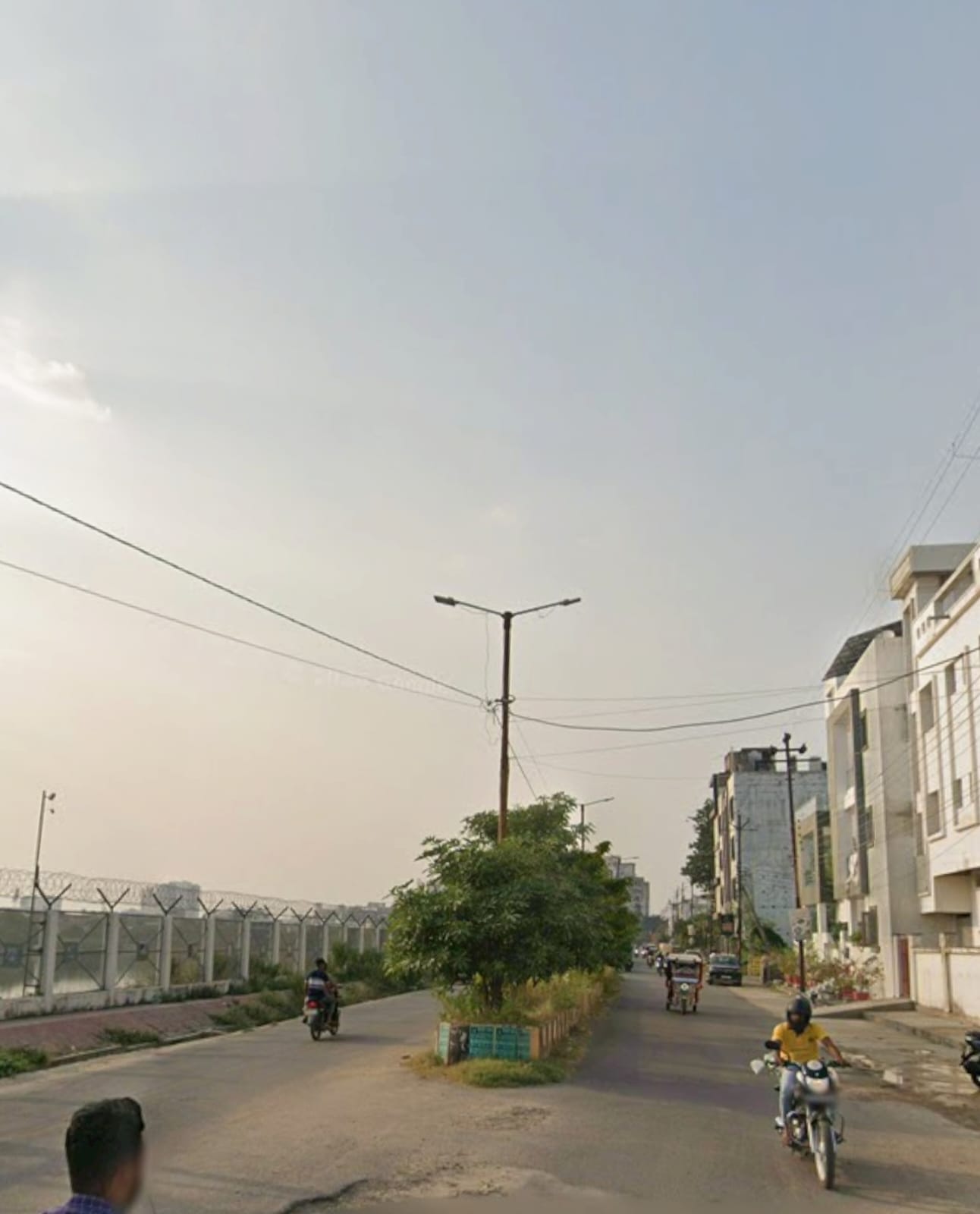 Plot in Vikalp Khand — photo 1