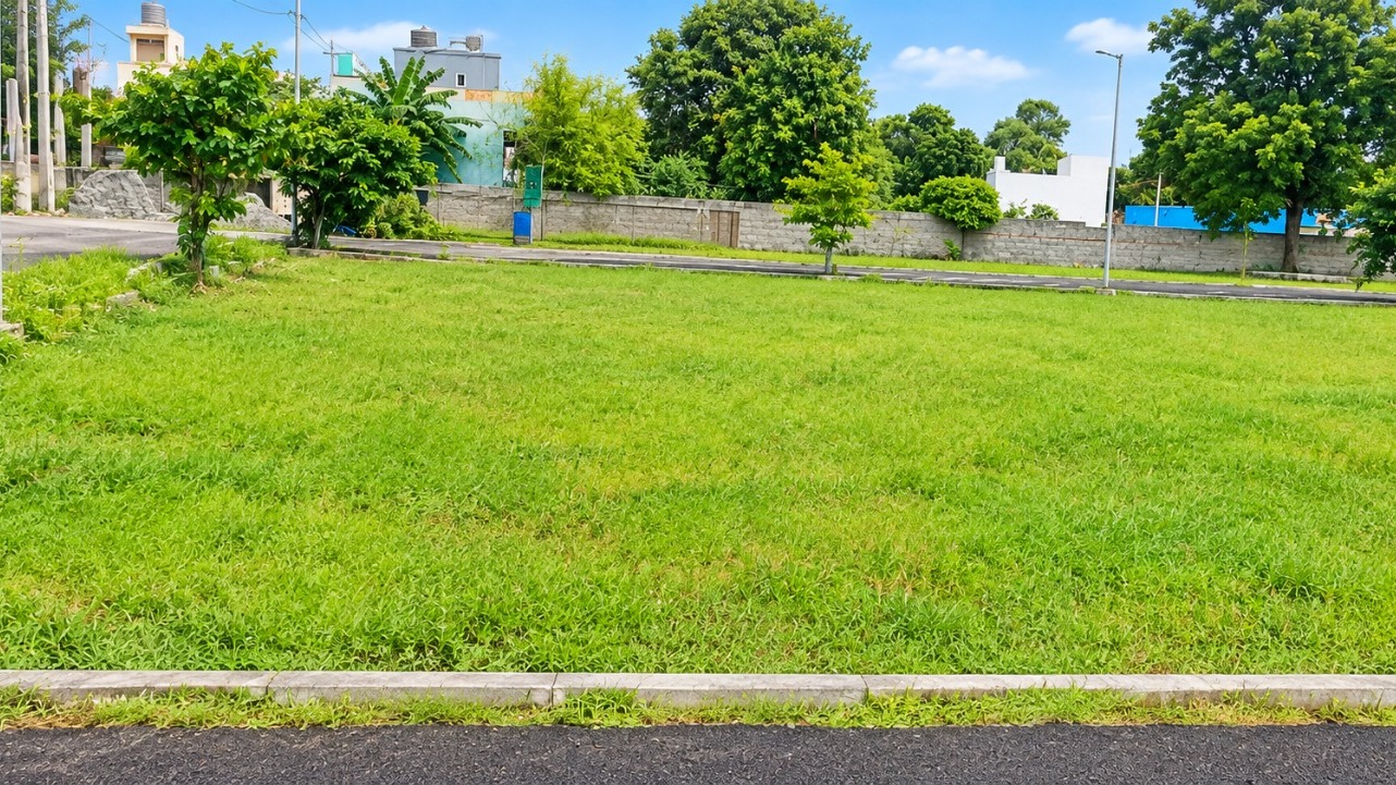 Plot in Poonamallee — photo 1