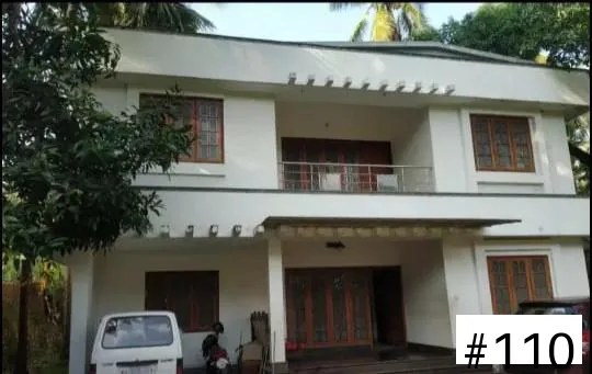 4 BHK House for Rent in Pappinisseri, Kannur in 4 BHK House for Rent in Pappinisseri