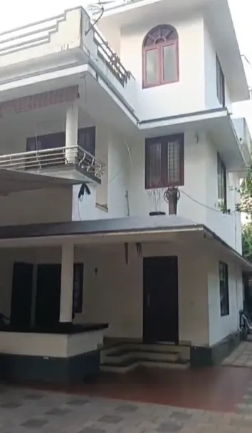 2 BHK House for Rent in Chevayoor, Kozhikode in Chevayoor
