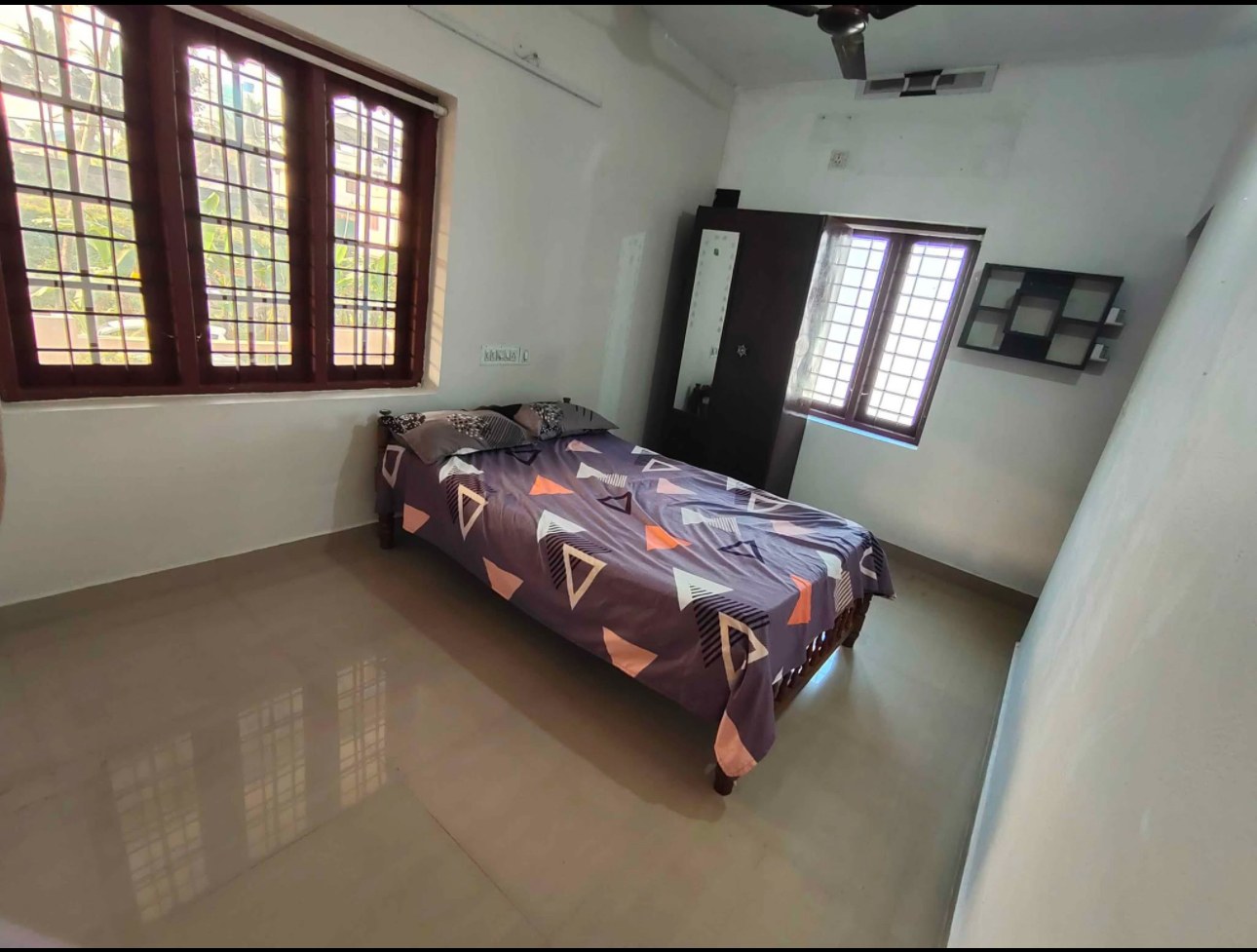 Fully-Furnished 4BHK Standalone House in Kuzhivelippady, Kochi — photo 14