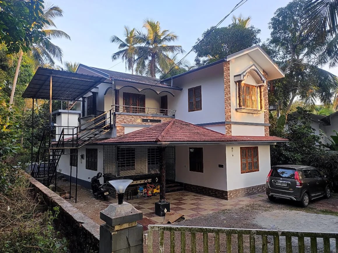 2 BHK First Floor House for Rent in Kuthuparamba, Kannur in Kuthuparamba
