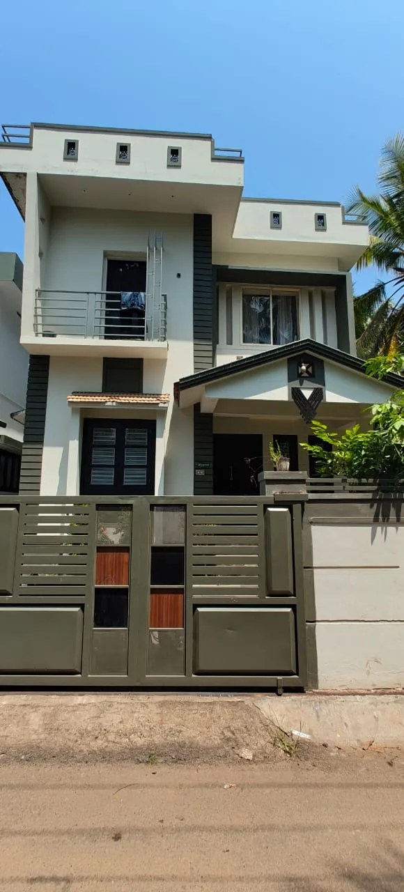 2 BHK First Floor House for Rent in Areekkad, Kannur in Areekkad