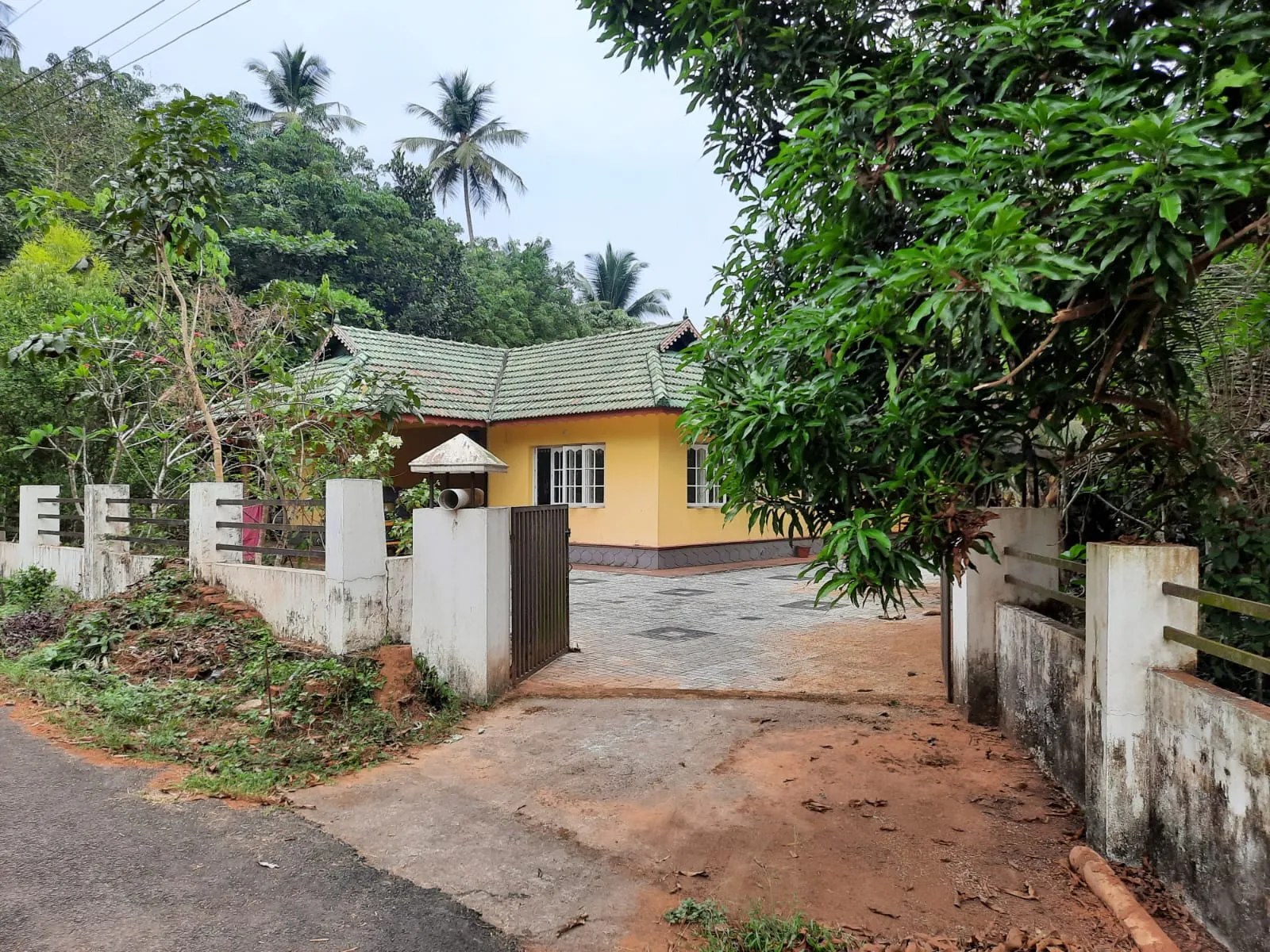 4 BHK House for Rent in Thiruvambady, Kozhikode in Thiruvambady