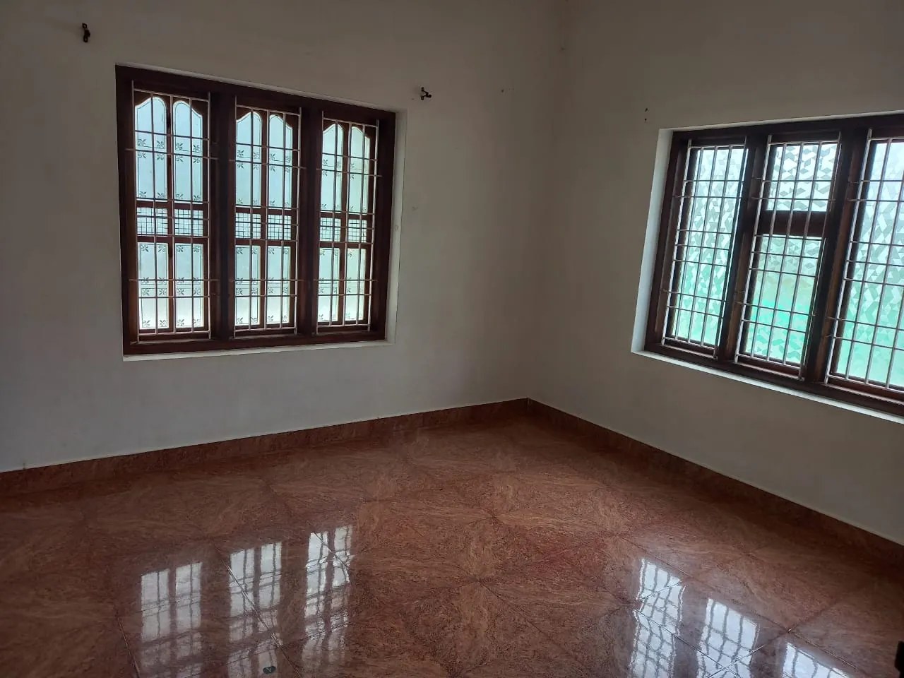 2 BHK First Floor House for Rent in Jagannatha, Thalassery — photo 2
