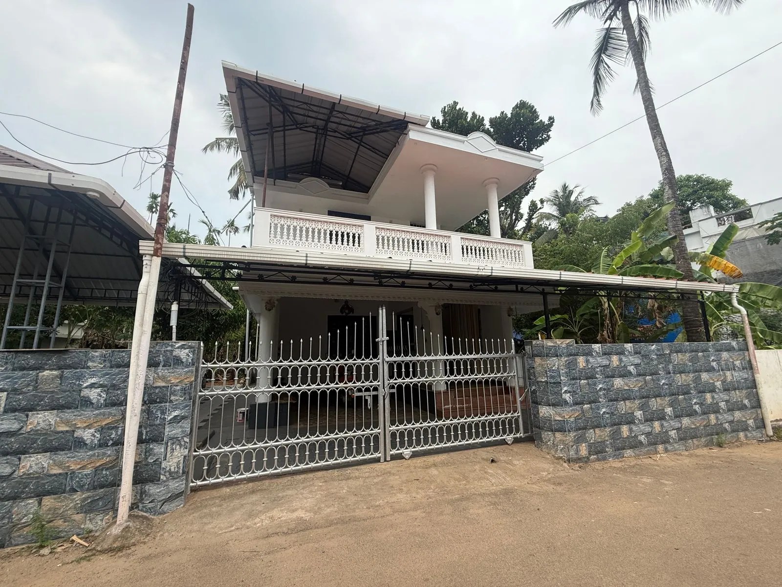 3BHK House For Rent In Poothole, Thrissur in Poothole
