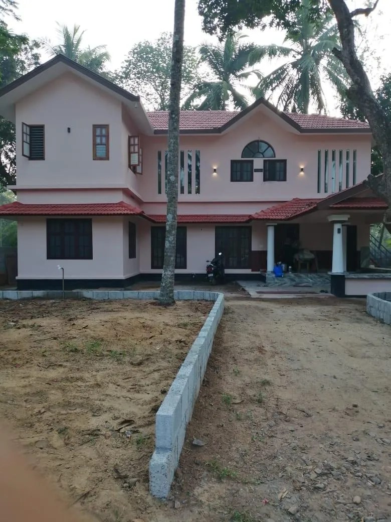 2 BHK First Floor House for Rent in Thikkodi, Vadakara in Thikkodi