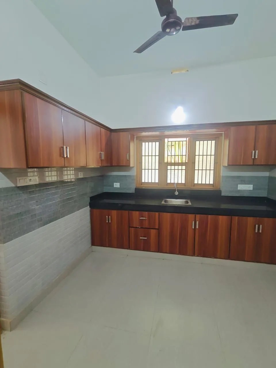 3 BHK House for Rent in Near Thayineri Muilode, Payyannur — photo 3