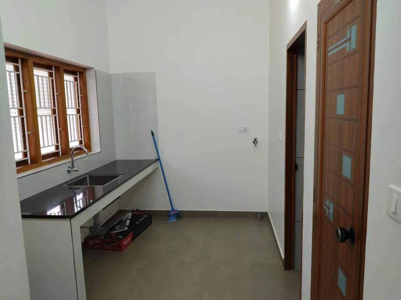 2BHK First Floor Apartment For Rent In Thottada, Kannur — photo 4