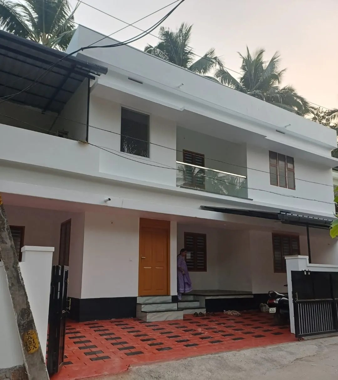 2 BHK Ground Floor House for Rent in Puthiyangadi, Kozhikode in Puthiyangadi