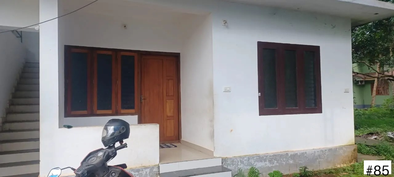 1 BHK Apartment for Rent in Narikode, Pariyaram - Kannur in 1 BHK Apartment for Rent in Narikode