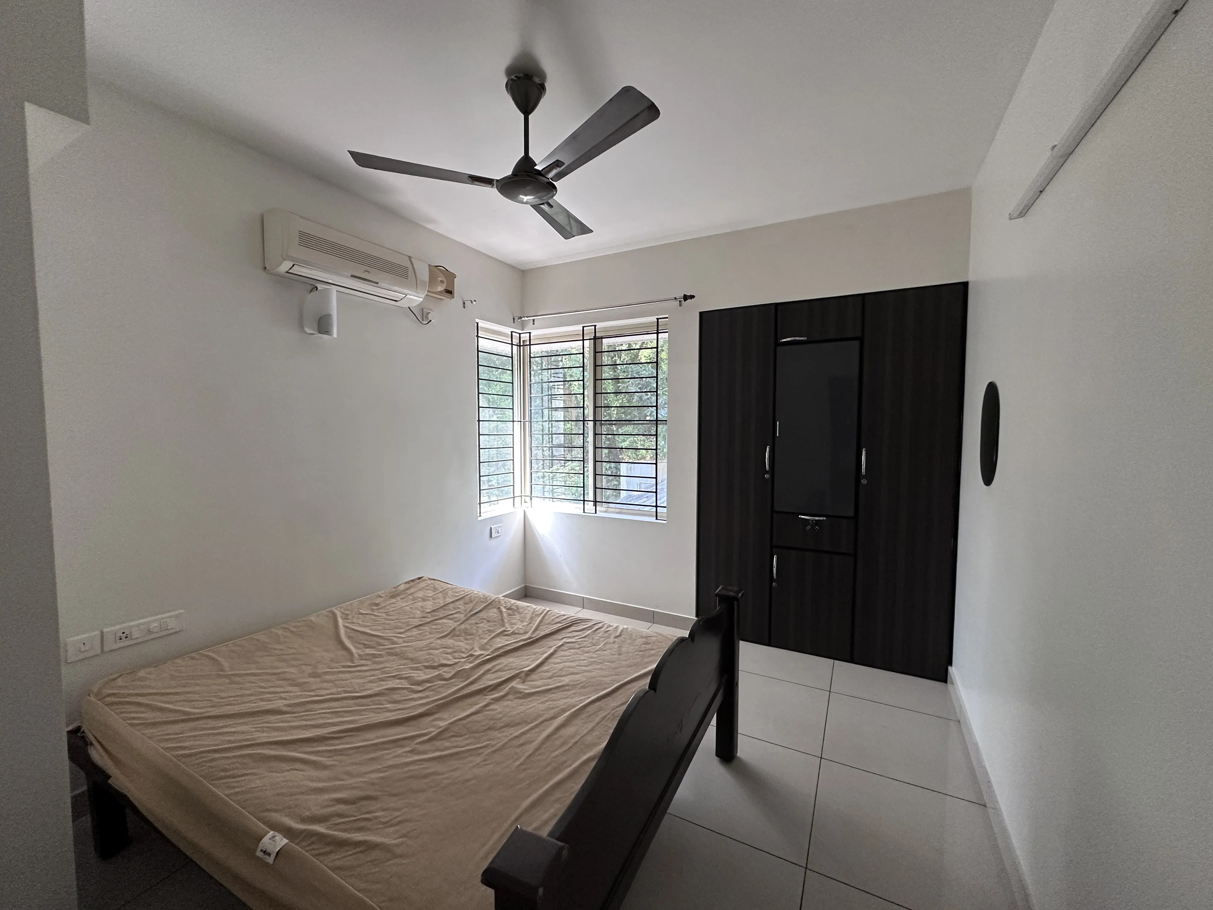 2 BHK Apartment for Rent in Melechovva, Kannur — photo 2