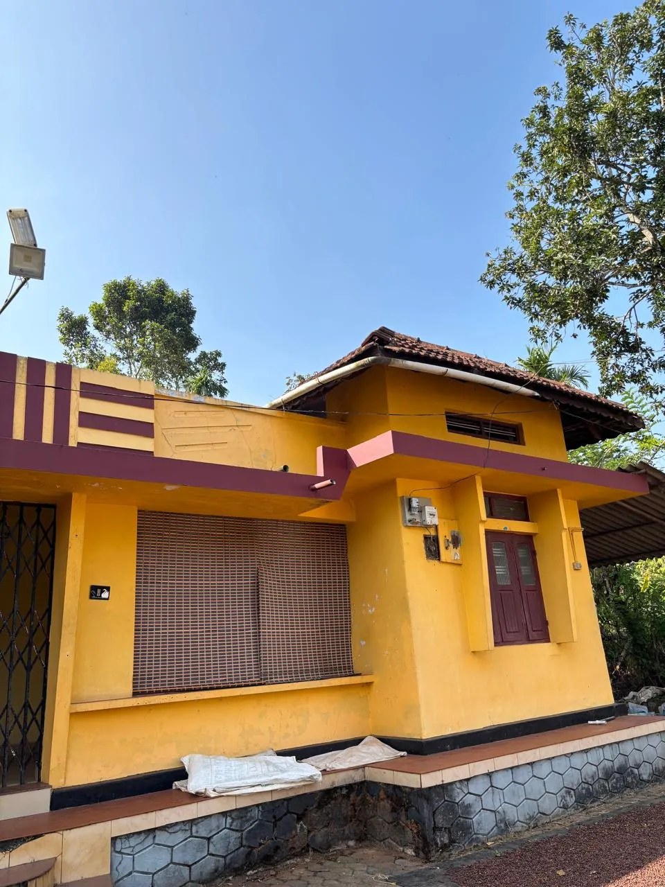 4 BHK House for Rent in Theneri, Wayanad in Theneri